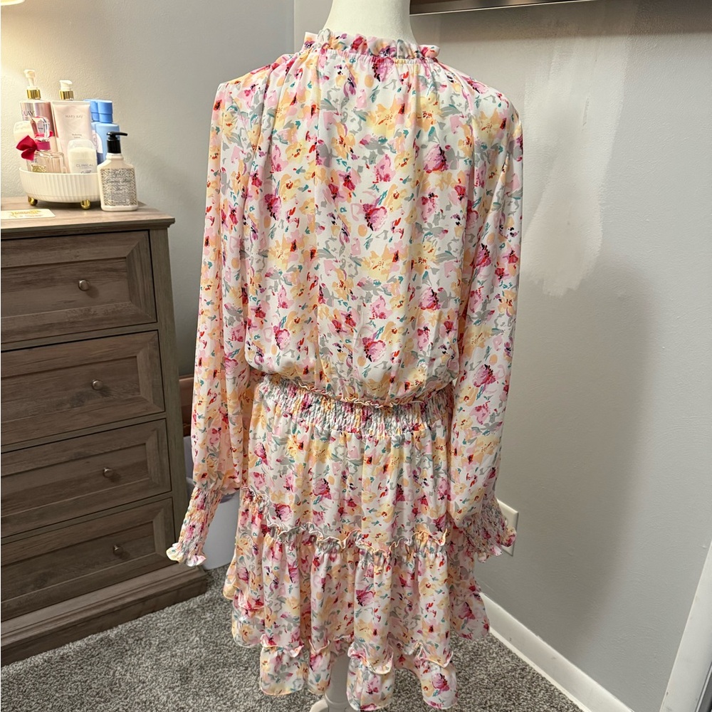 Lightweight, Excellent Condition Multicolor Dress. - image 3